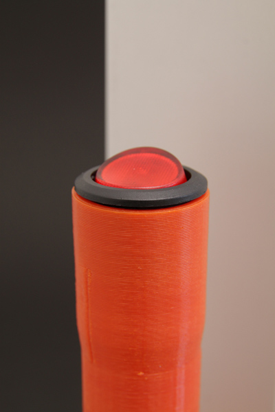 MugLikeBetaDetailButtonFront_small